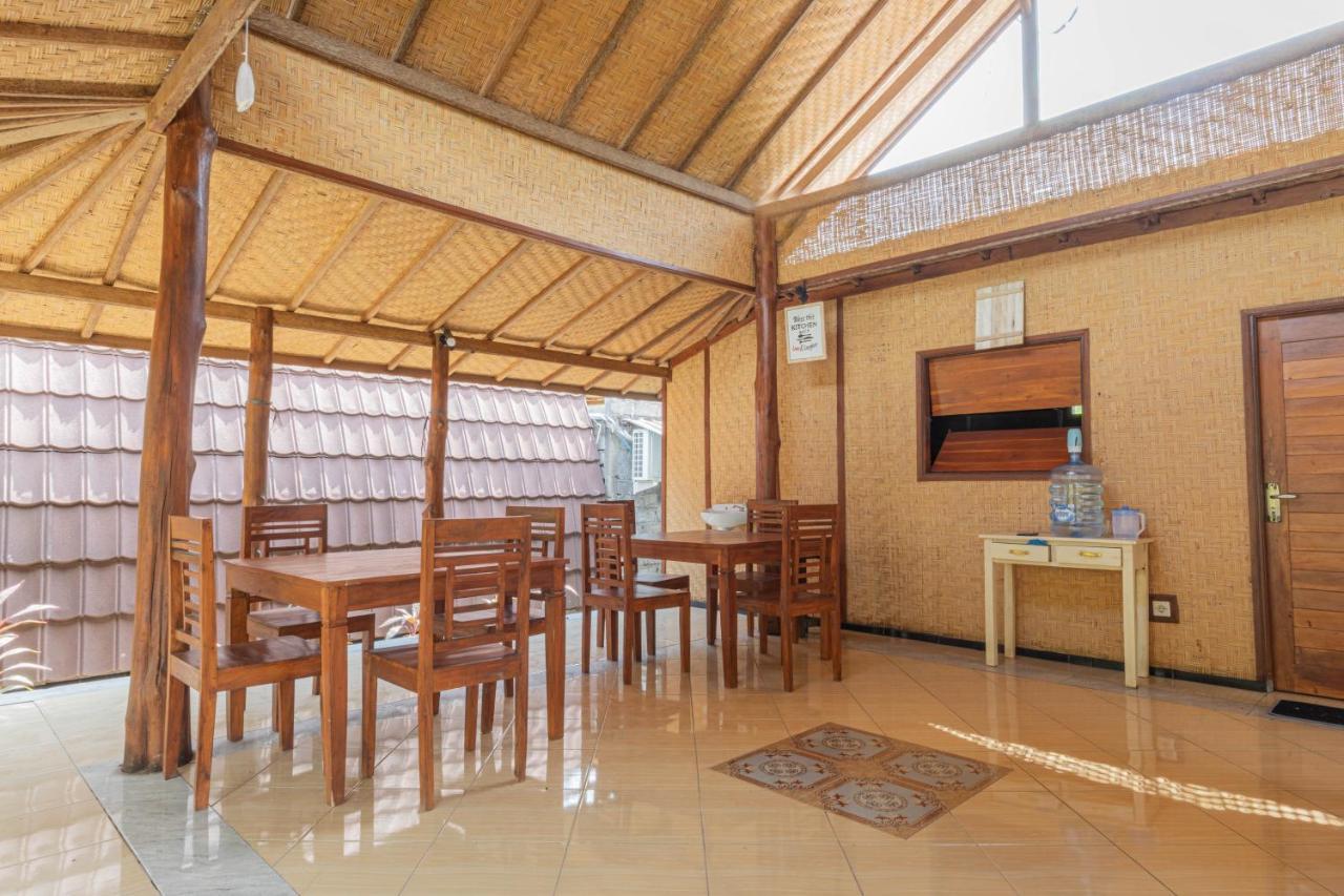 Maha Nusa Menjangan Banyuwedang Exterior photo
